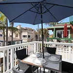B832 - Balboa Retreat